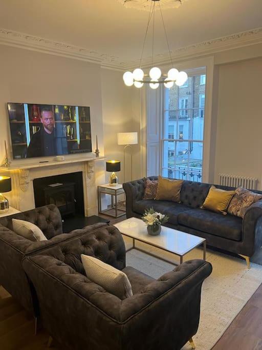 Flat In The Heart Of Holland Park Leilighet London Eksteriør bilde